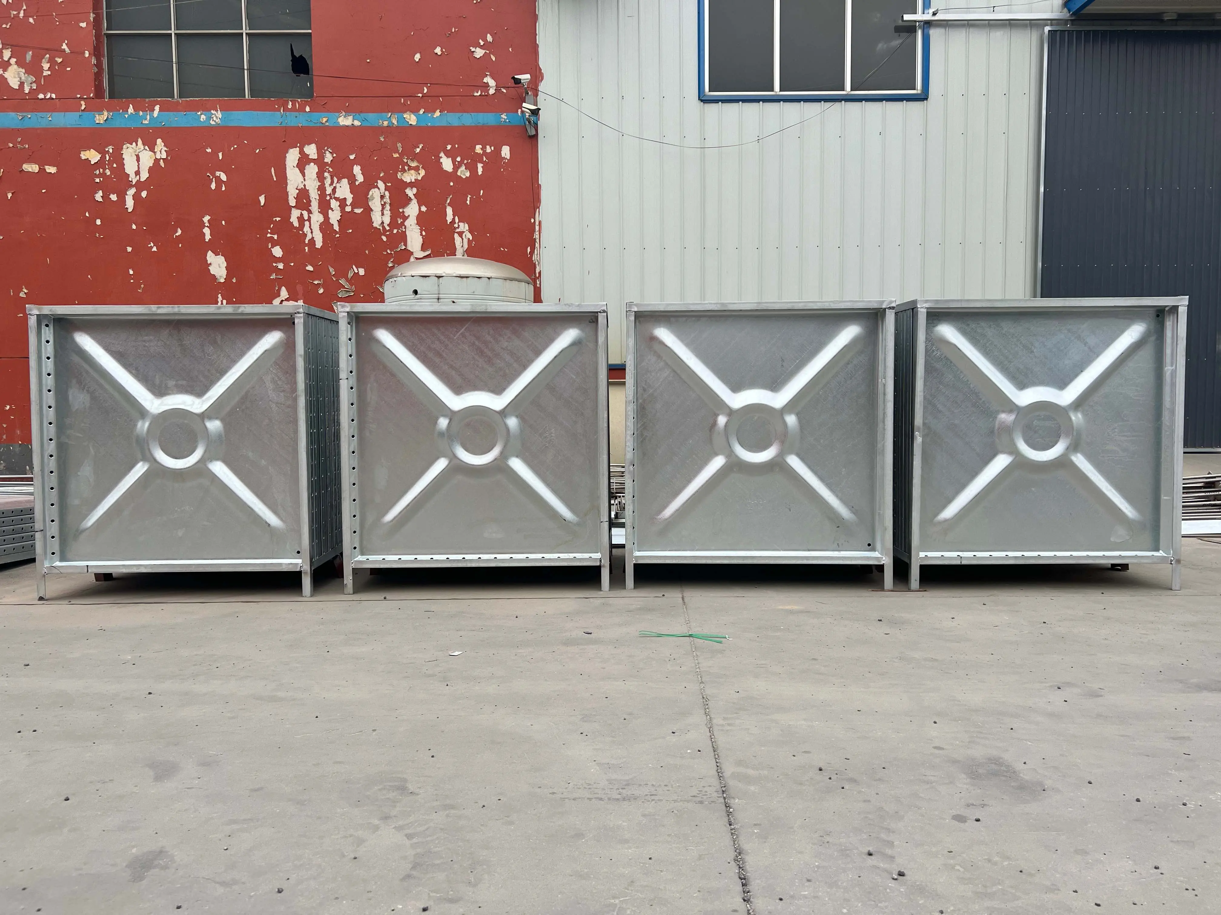 Global Water Tank Market: How Stainless Steel, GRP, and HDG Water Tanks Meet Future Demand?